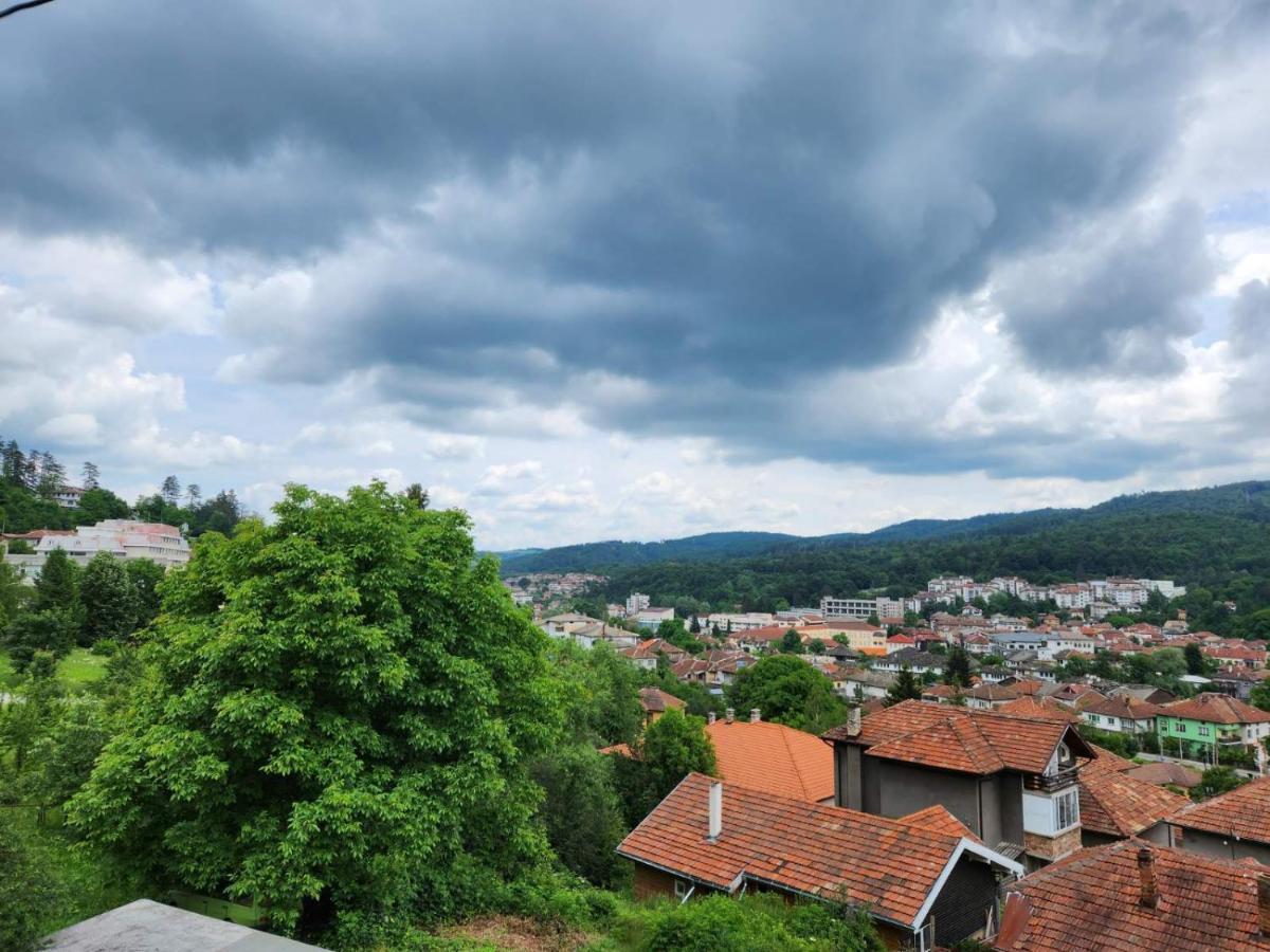 Апартамент Панорамна Гледка Trjavna Buitenkant foto